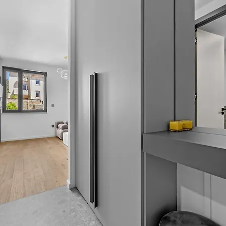 Caesars Palace - New Modern With Free Private Parking Apartman *