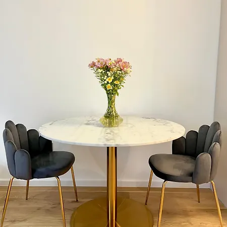 Apartament Caesars Palace - New Modern With Free Private Parking