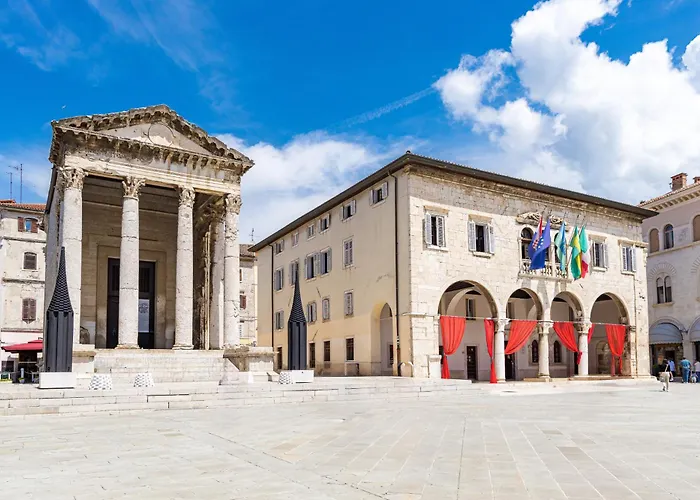 Caesars Palace - New Modern With Free Private Parking